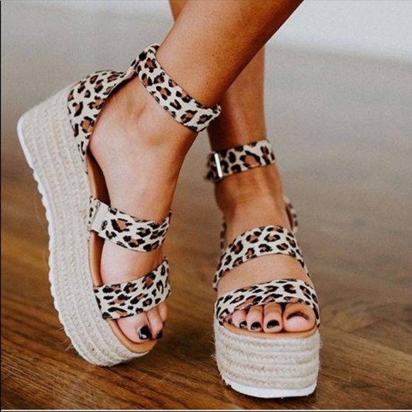 Trindy Clozet Boutique Shoes - Leopard Print Wedge